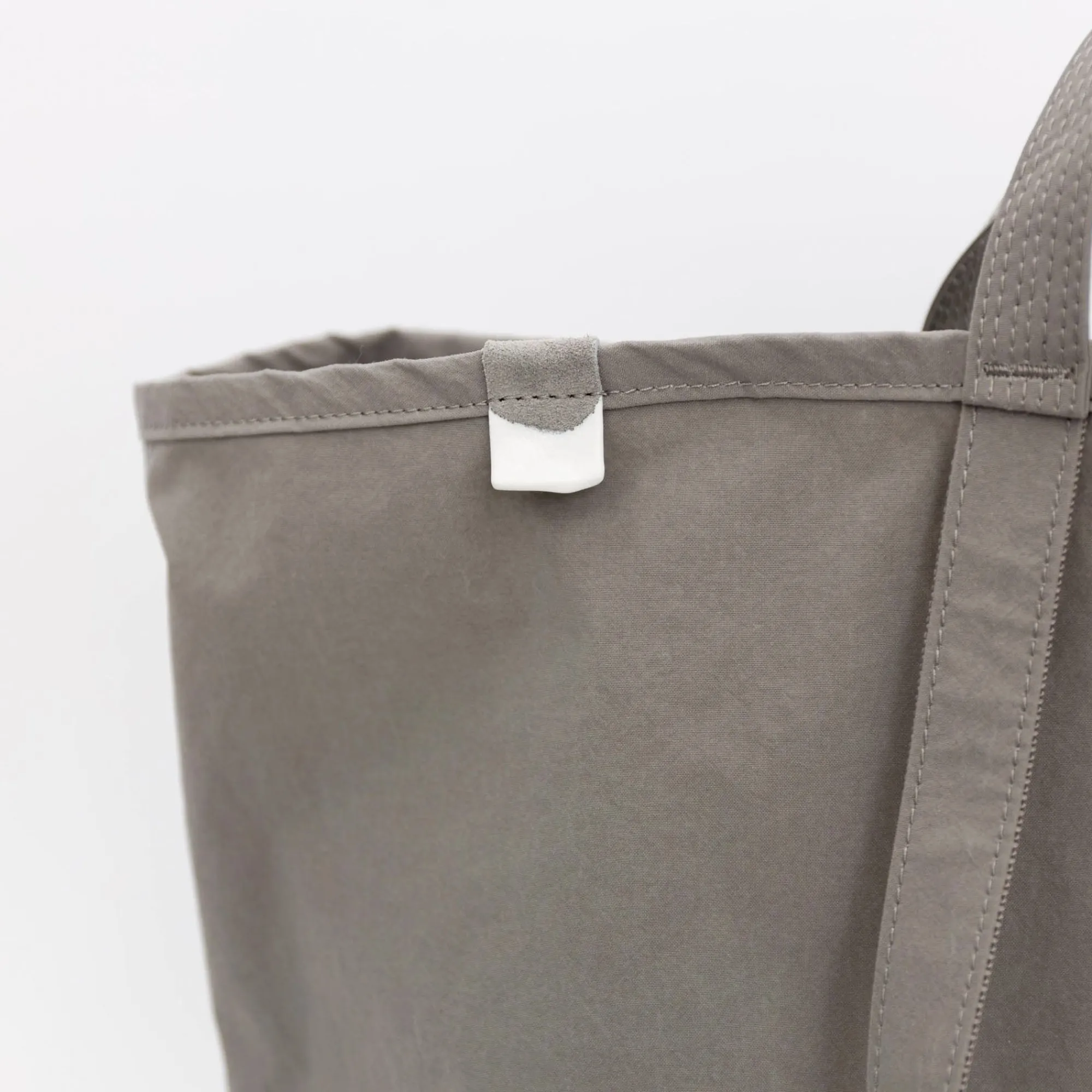 TORTOISE-yellow paper Anunfold Bags & Wallets*Anunfold Travel Tote - Gray