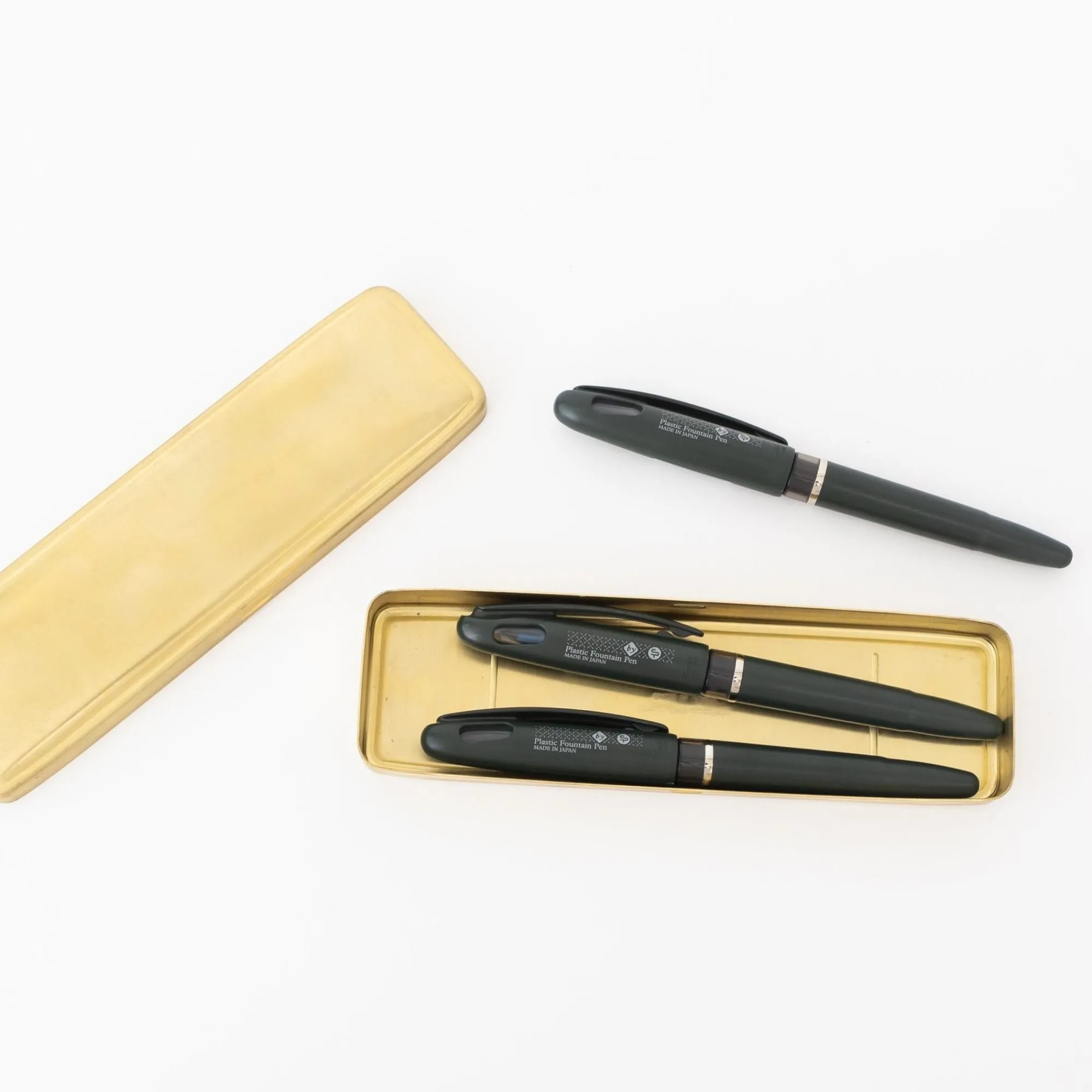 1- 81 Agency Office*Cdt Tradio Fountain Pens