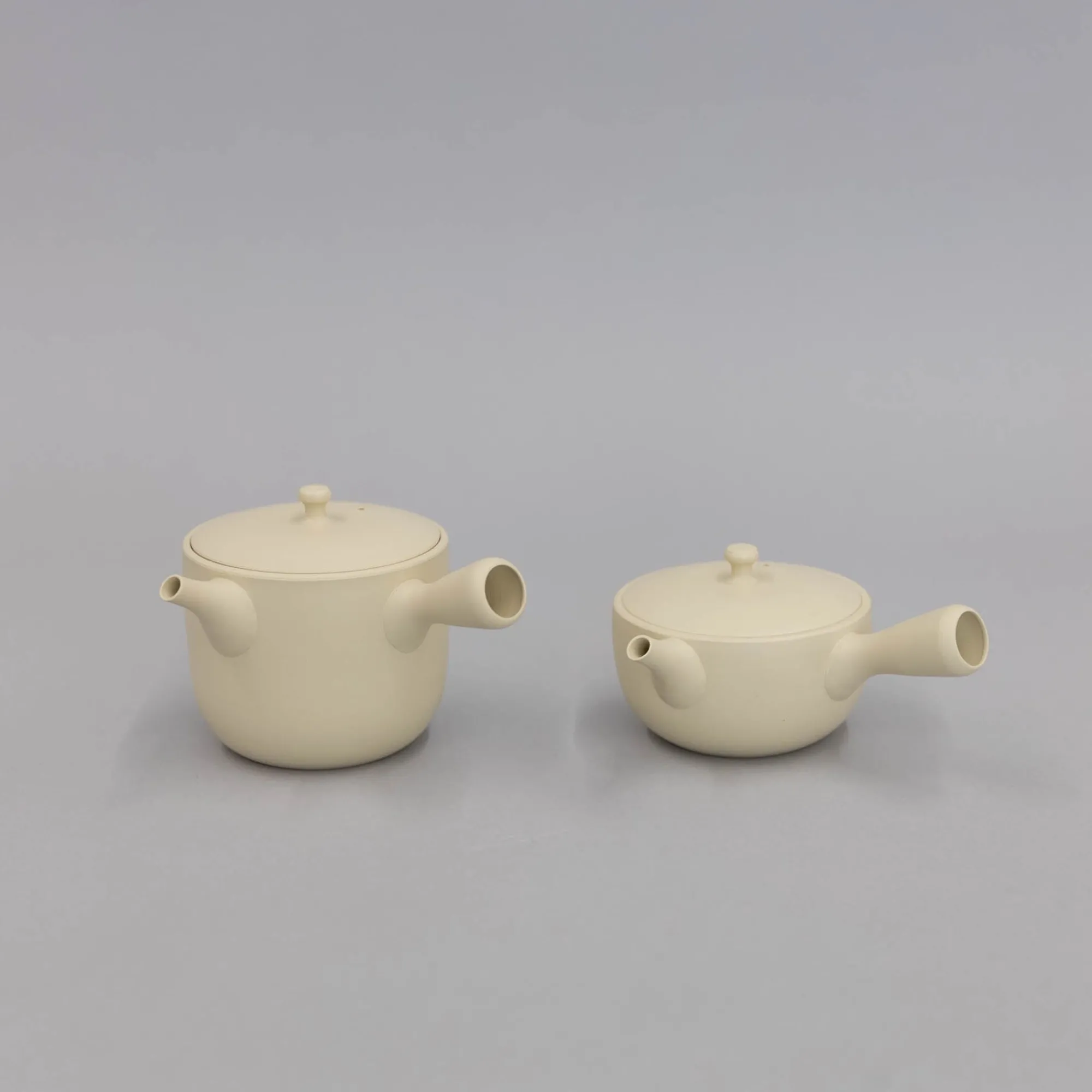 SAIKAI (Others) Drinking*Chanoma Ivory Tea Pots
