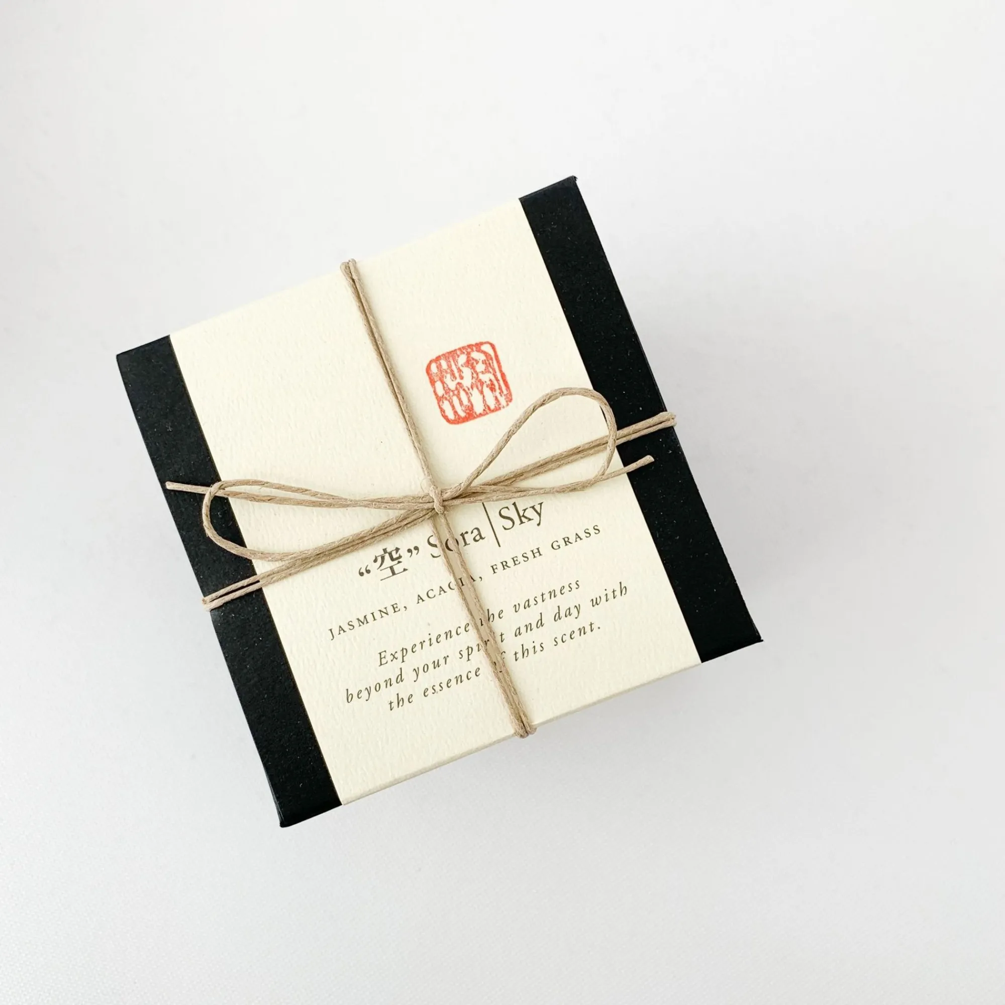 Eastern Accent International, Inc. Soaps & Scents*Element Soy Candles