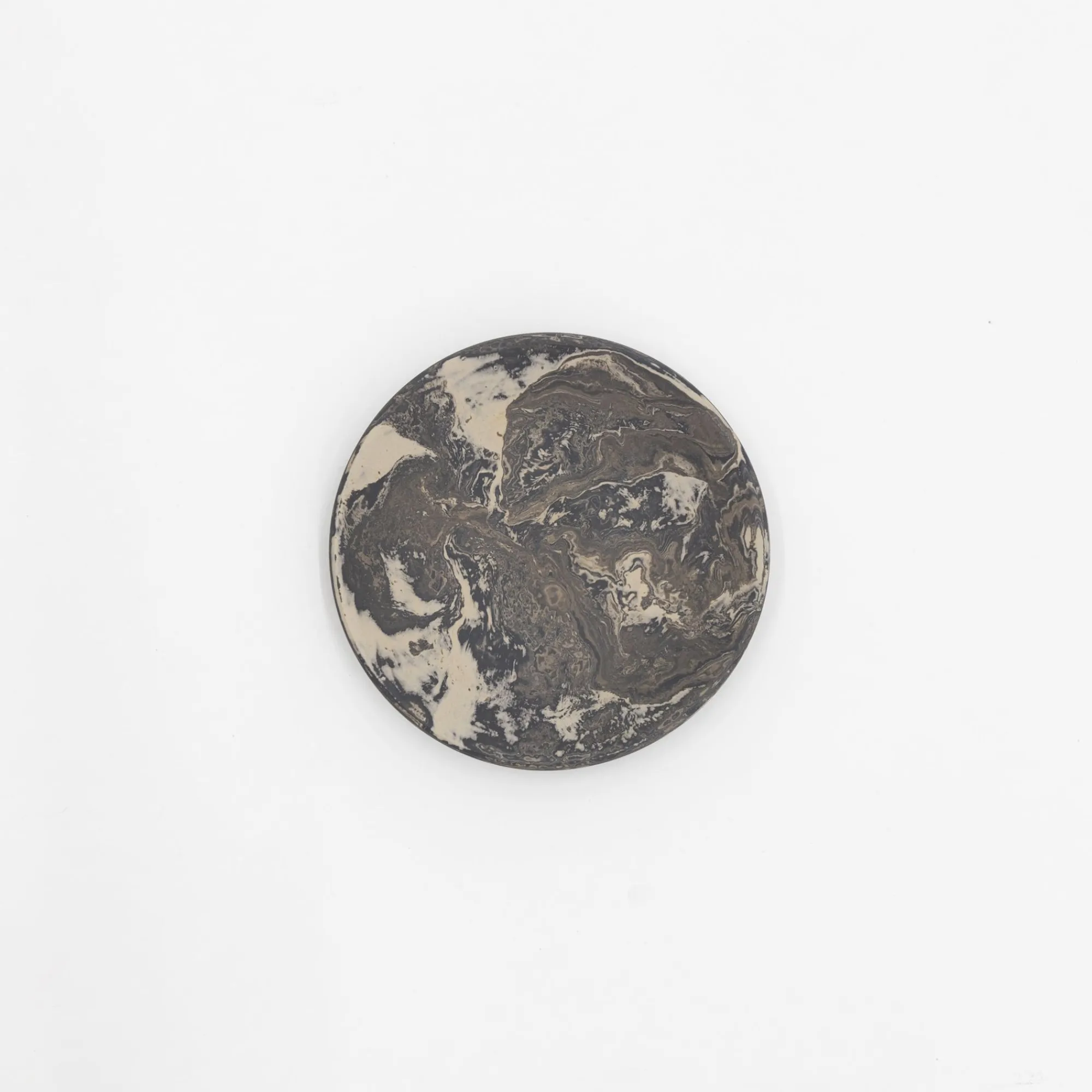 TORTOISE-yellow paper Gena Kuwan Home Decor*Gena Kuwan Ceramic Plate - Black
