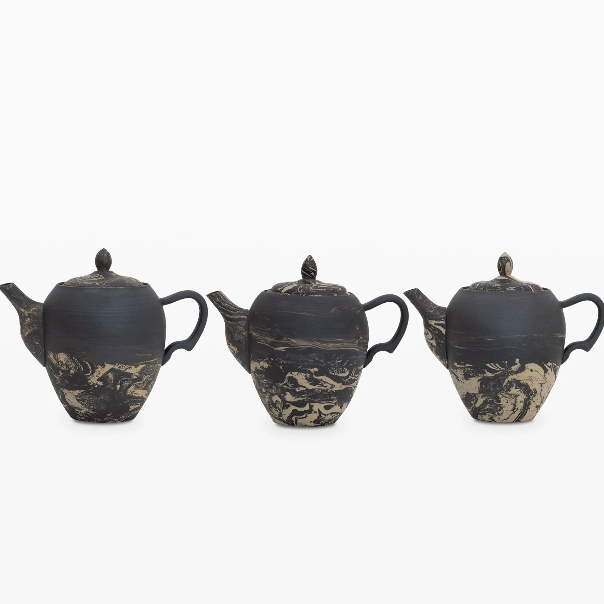 TORTOISE-yellow paper Gena Kuwan Drinking*Gena Kuwan Ceramic Teapot - Black