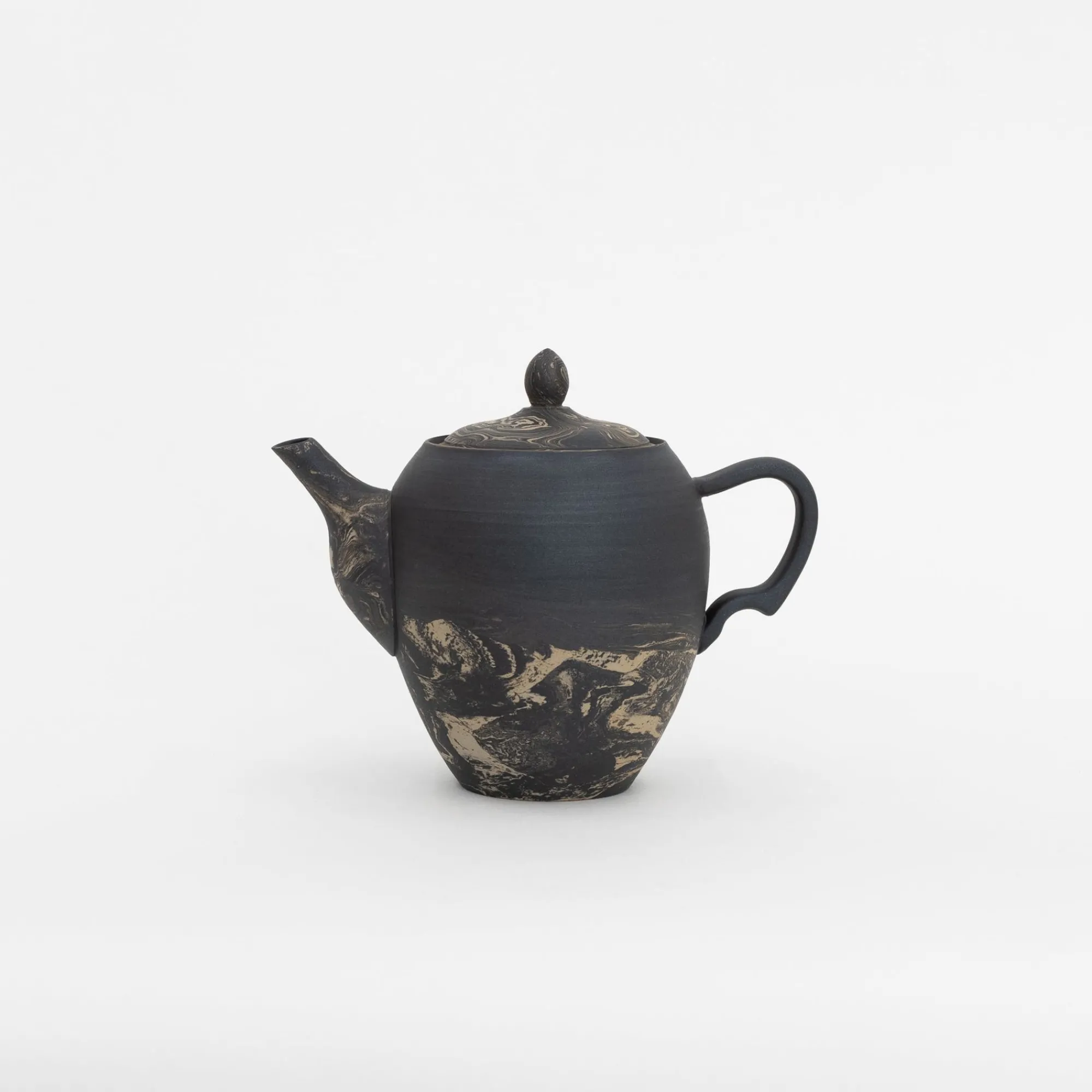TORTOISE-yellow paper Gena Kuwan Drinking*Gena Kuwan Ceramic Teapot - Black