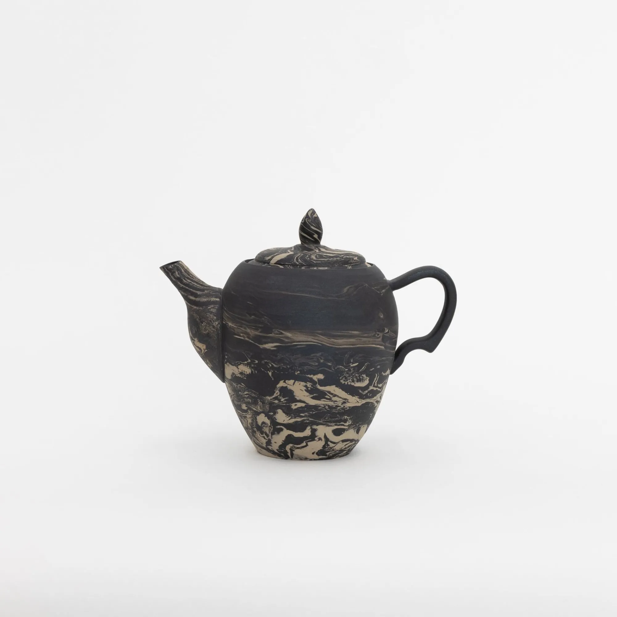 TORTOISE-yellow paper Gena Kuwan Drinking*Gena Kuwan Ceramic Teapot - Black