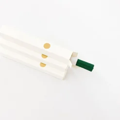 studio cue Soaps & Scents*Golda Hiba Wood Incense