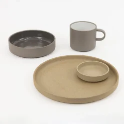SAIKAI (Hasami) Mug*Haw119 - Mug Ash White Small O 3.3/8