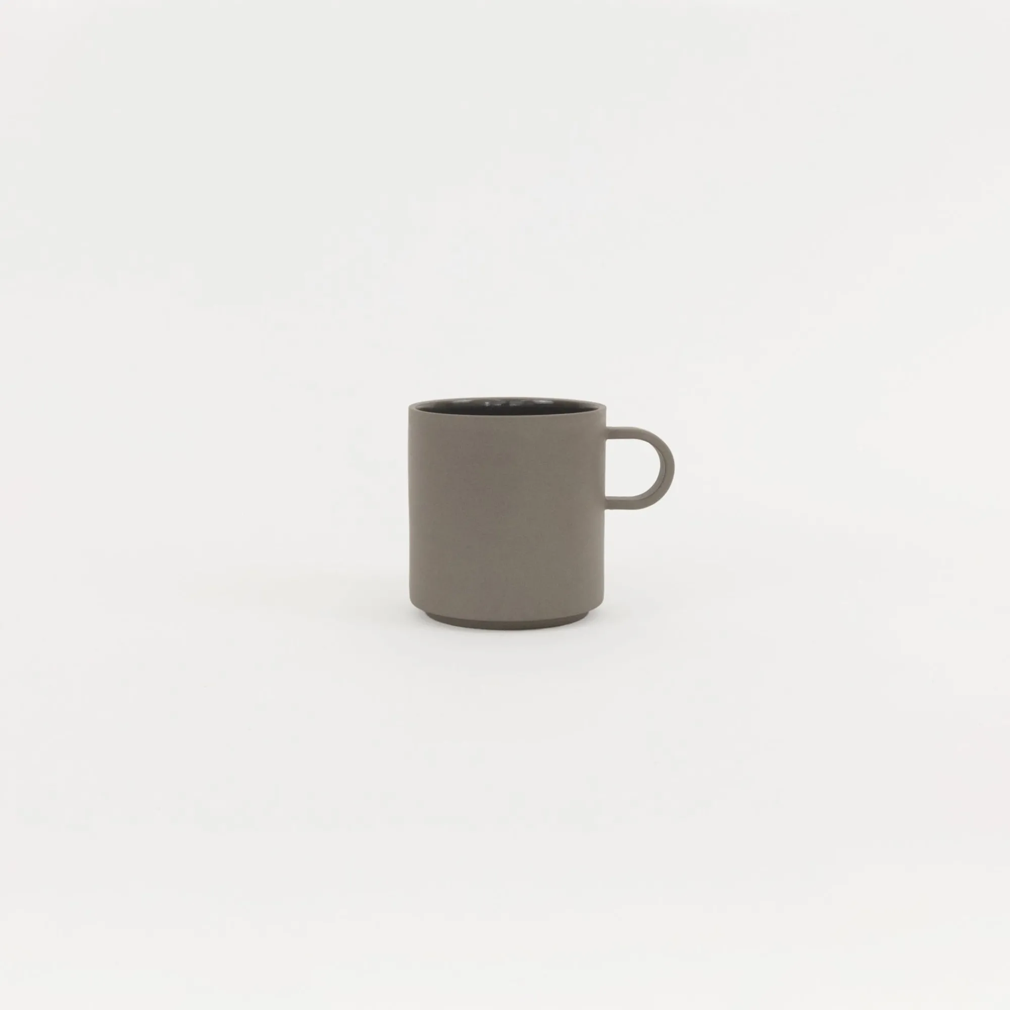 SAIKAI (Hasami) Mug*Hdg120 - Mug Dark Gray Medium O 3.3/8"