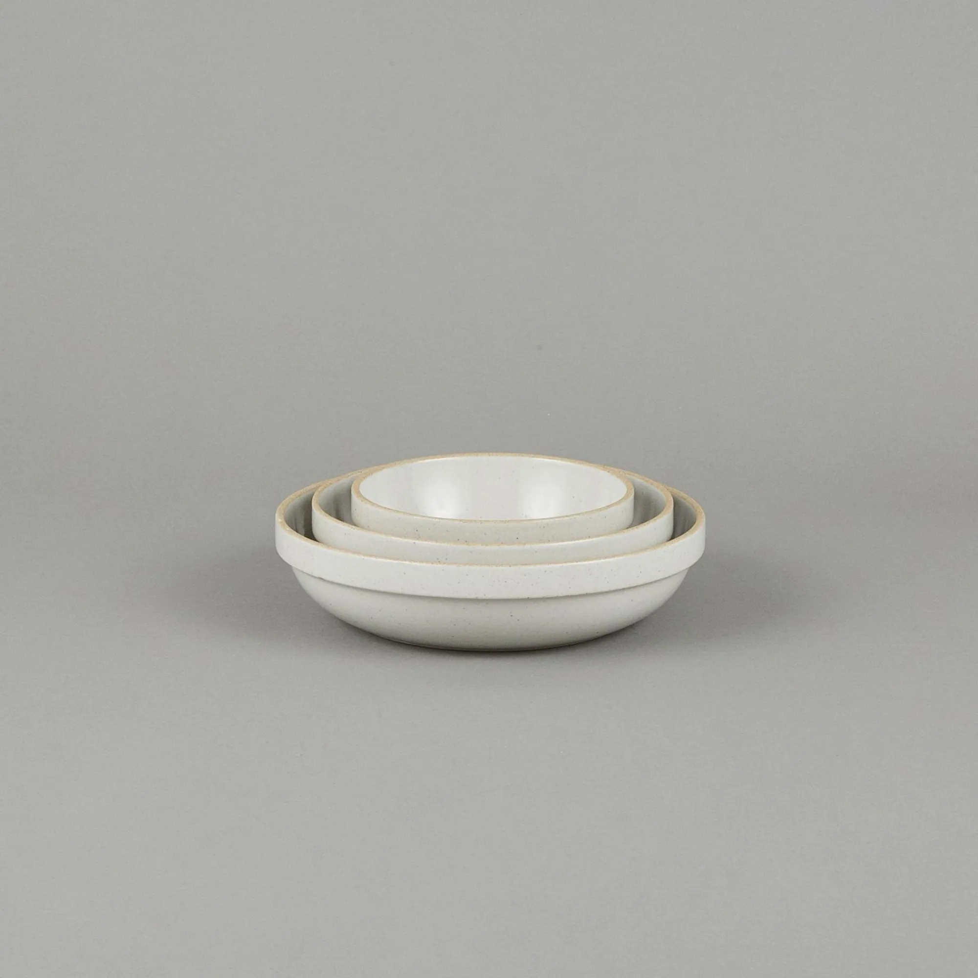 SAIKAI (Hasami) Bowl - Round*Hpm032 - Round Bowl Gloss Gray O 7.3/8"