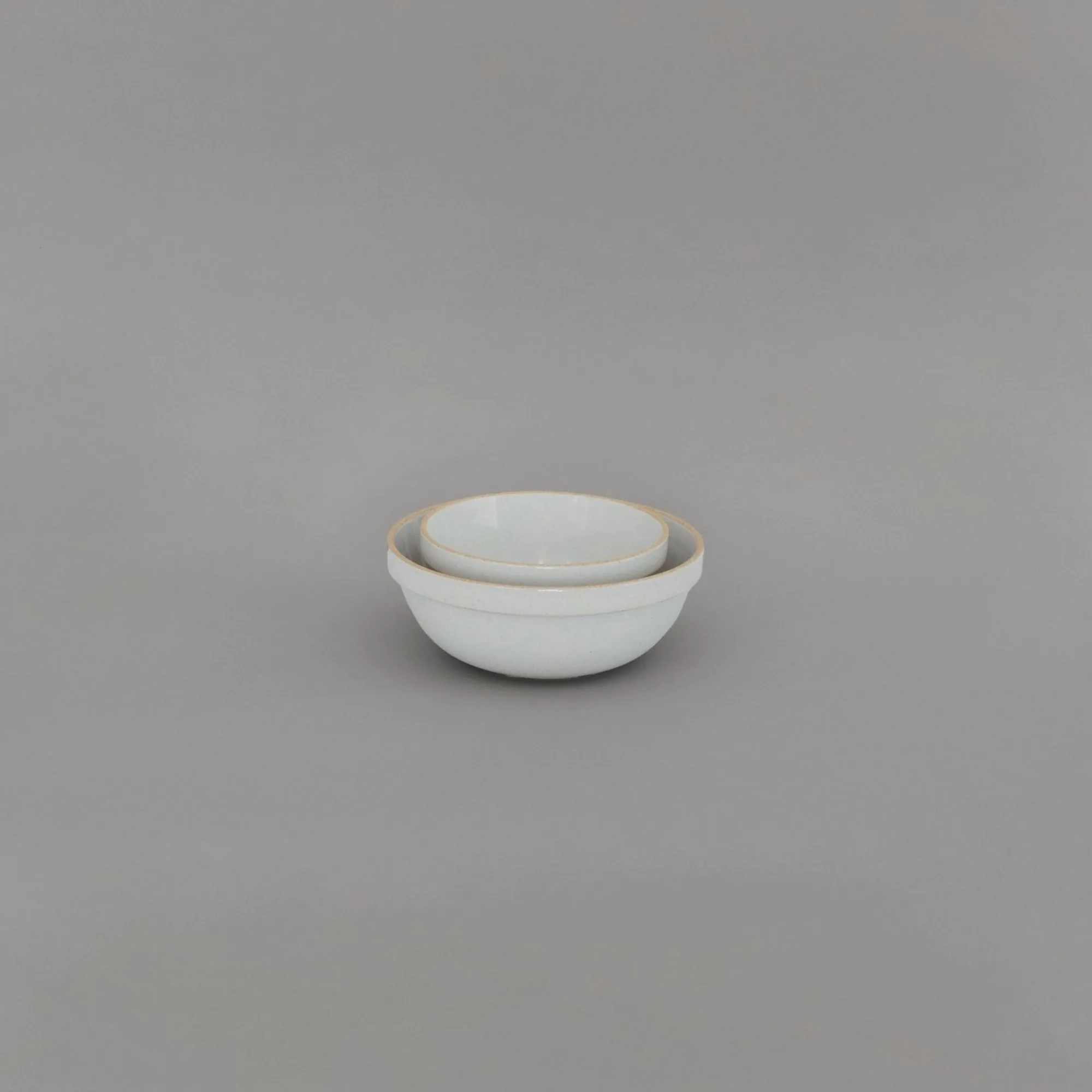 SAIKAI (Hasami) Bowl - Round*Hpm048 Gloss Gray Mid-Deep Round Bowl Small