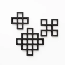 SAIKAI (Others) Serving*Kamasada Nambu Tekki Trivets