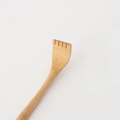 TORTOISE-yellow paper Kosuga Home Decor*Kosuga Bamboo Back Scratcher