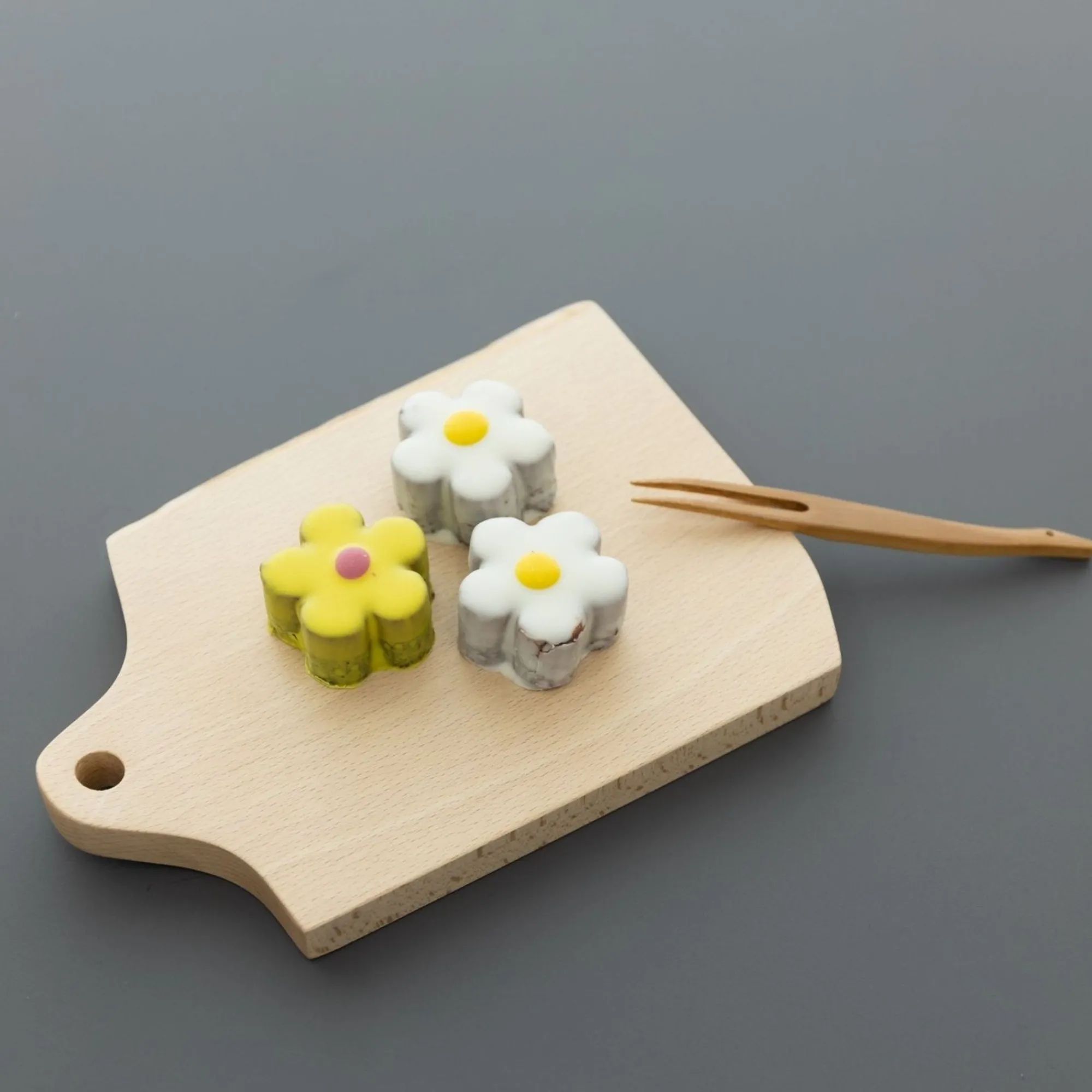 TORTOISE-yellow paper Kosuga Eating*Kosuga Bamboo Tsuru Dessert Forks