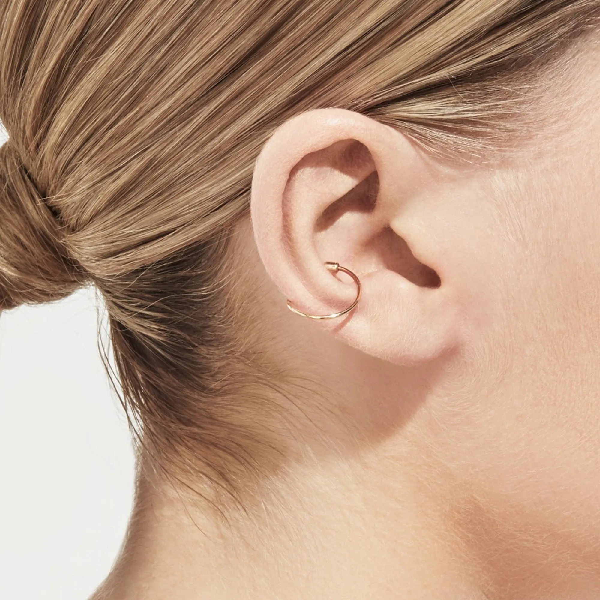 Tortoise-Shihara Jewelry*Shihara Diamond Twist Round Earring 01