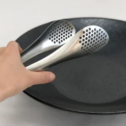 SAIKAI (Others) Serving*Sori Yanagi Stainless Tongs With Holes [Ts011]