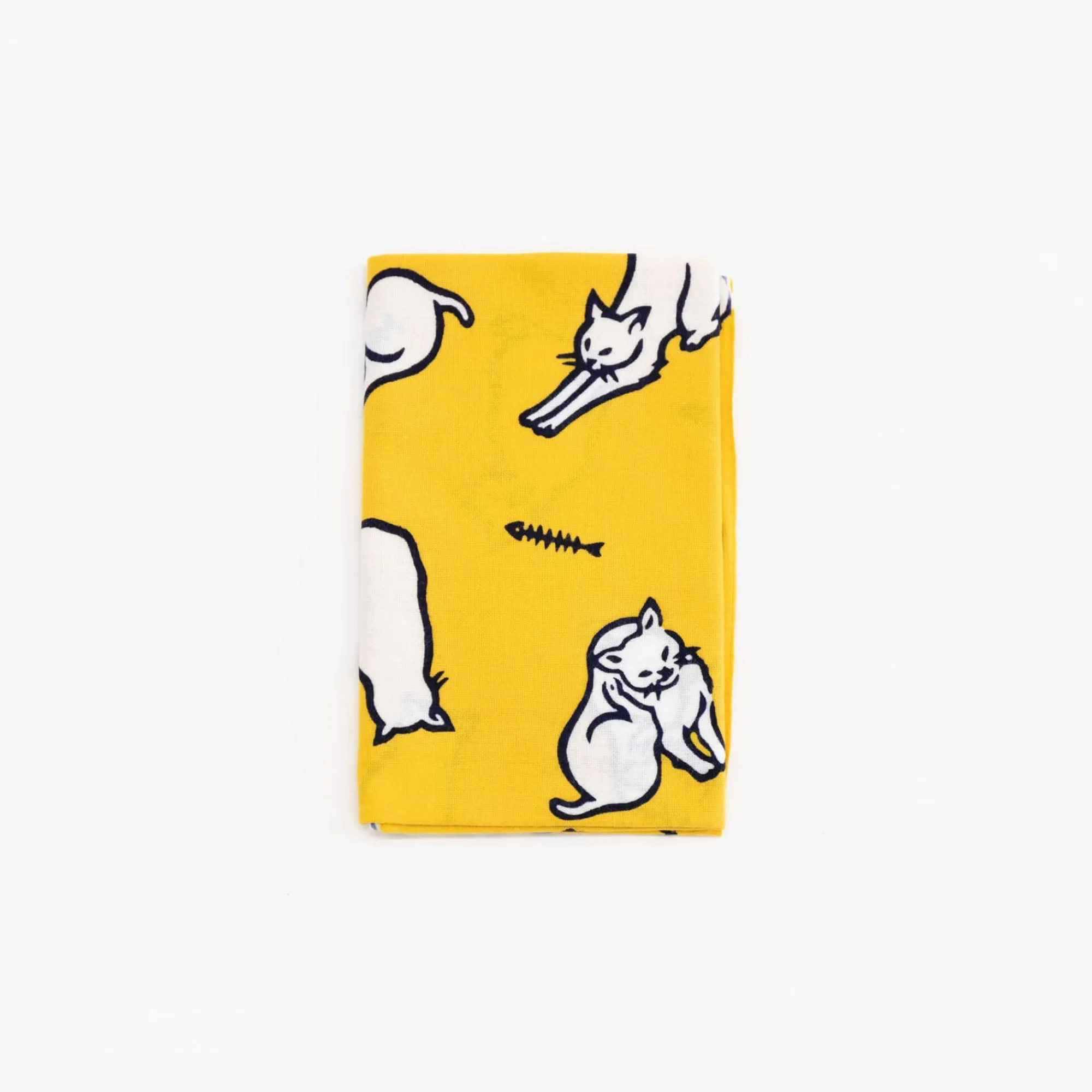 TORTOISE-Kamawanu Animals*Tenugui - Cats On Yellow