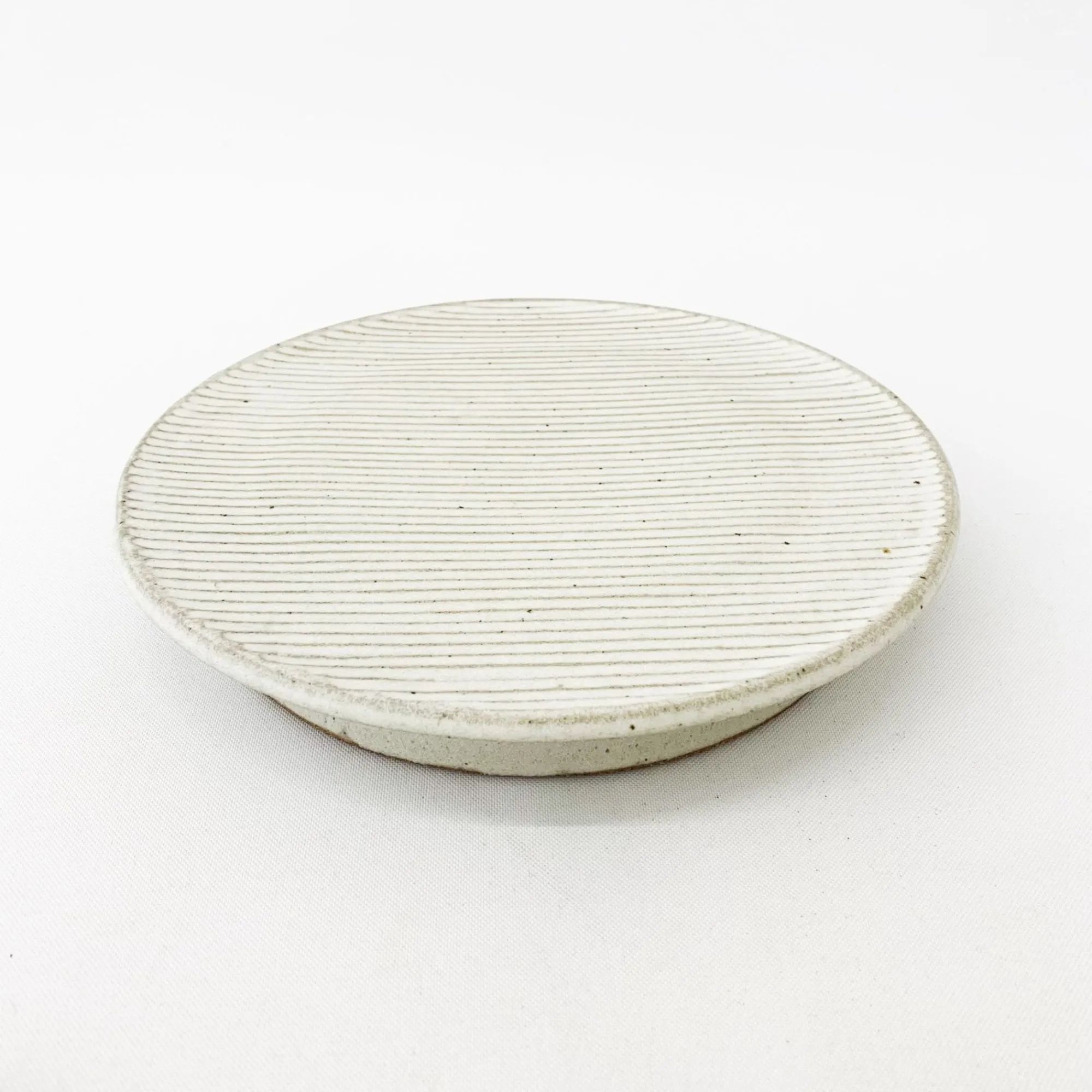 Tomoro Pottery Serving*Tomoro Cake Stand