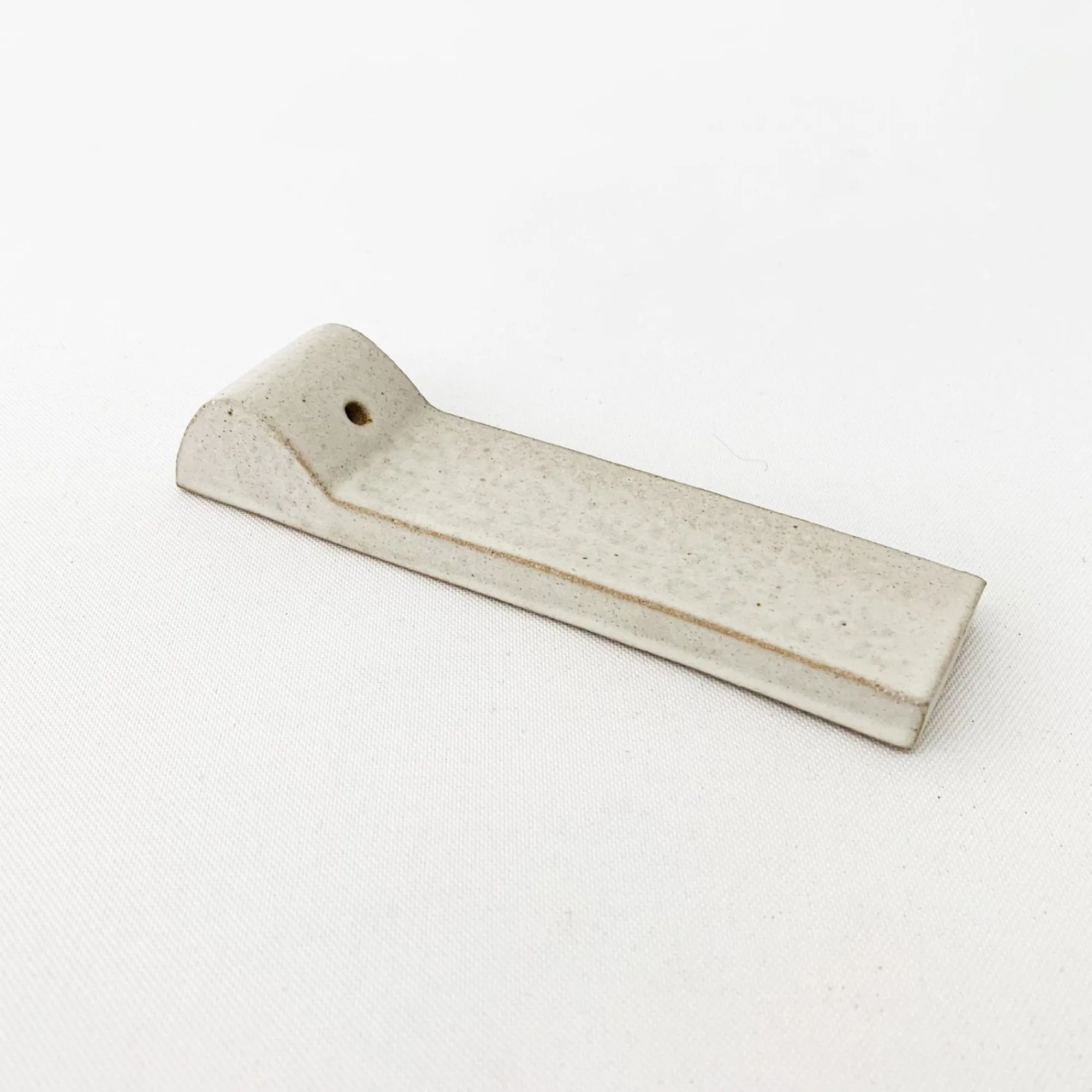 Tomoro Pottery Soaps & Scents*Tomoro Incense Holder White Round