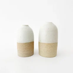 Tomoro Pottery Home Decor*Tomoro Terra Bud Vase (Medium)
