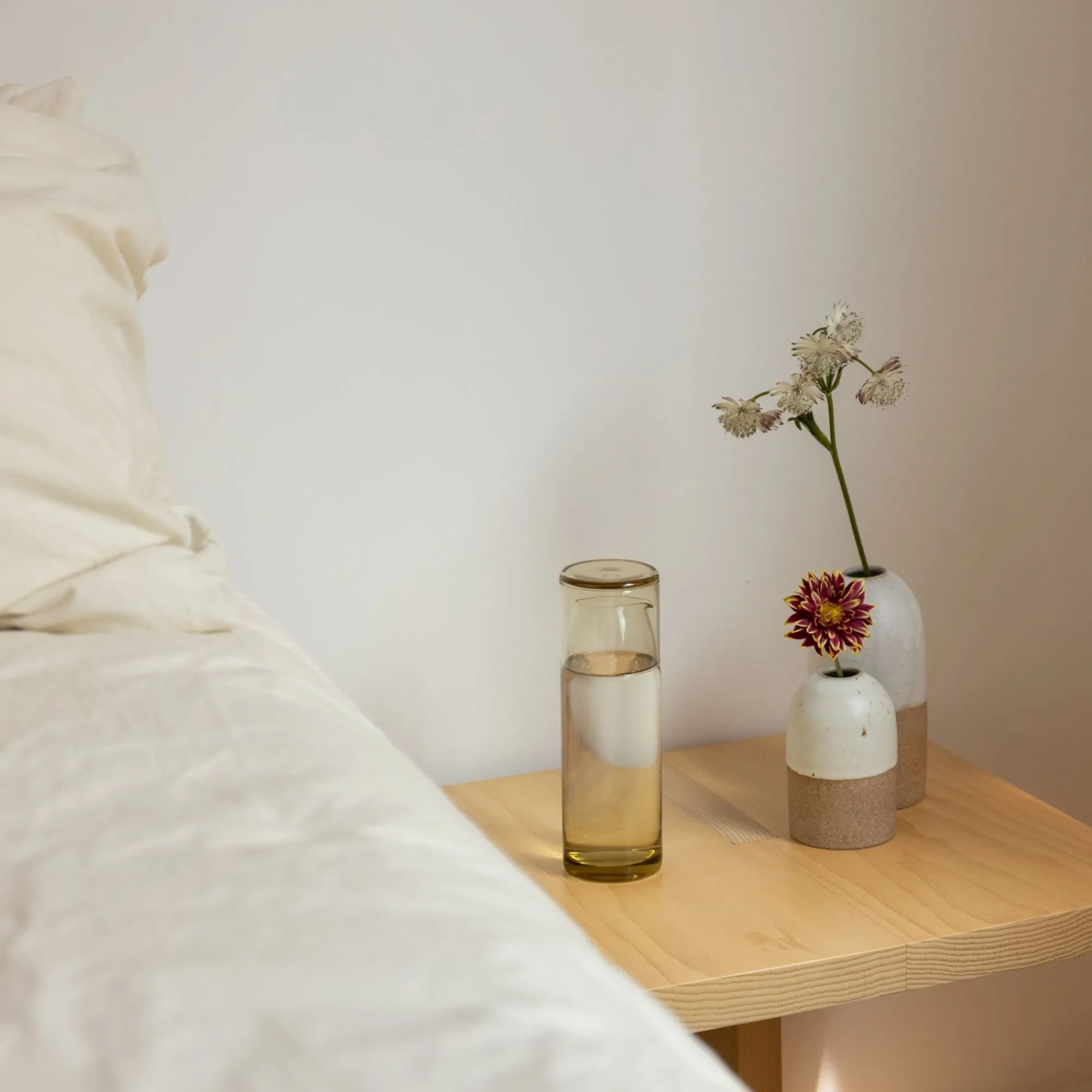 Tomoro Pottery Home Decor*Tomoro Terra Bud Vase (Medium)